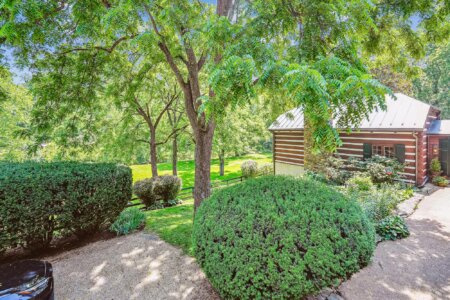 Exterior View Dsc5194