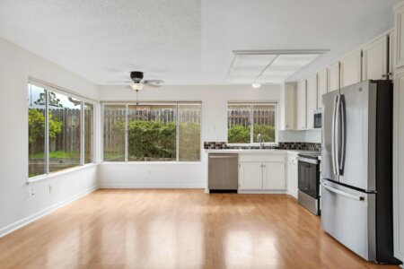 Mary Ann Cadorna Realtor Broker Owner Sincerity Realty Serving Pleasant Hill Concord Walnut Creek Benicia Vallejo American Canyon 170 Wren Ct 012