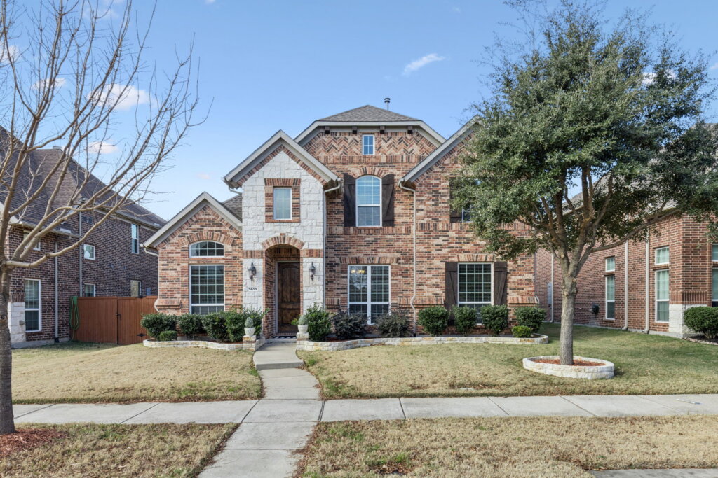Kim Anderson Plano Tx Large 019be52f F18a 702c 9ebc B23592638f20