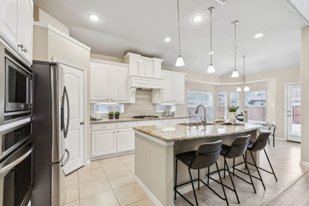 Large 019be52f F352 72a9 Abe2 Ab22e4fce27b