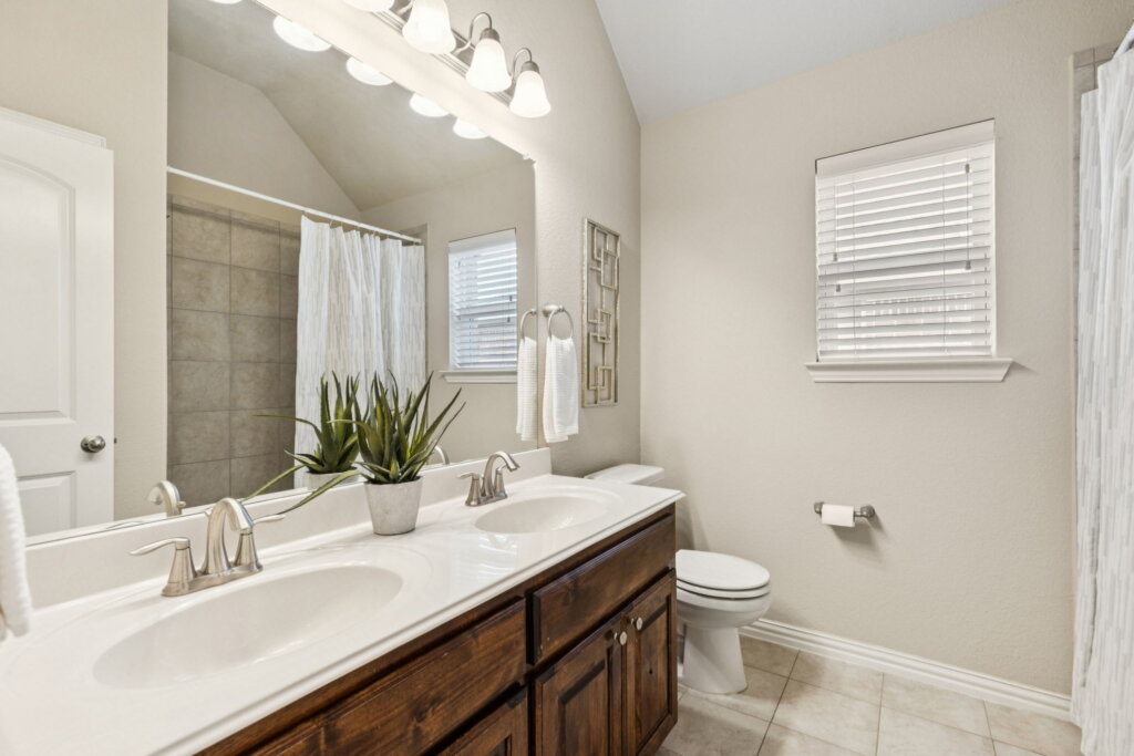 Large 019be52f F4bb 7136 Ab59 E165da8246a6