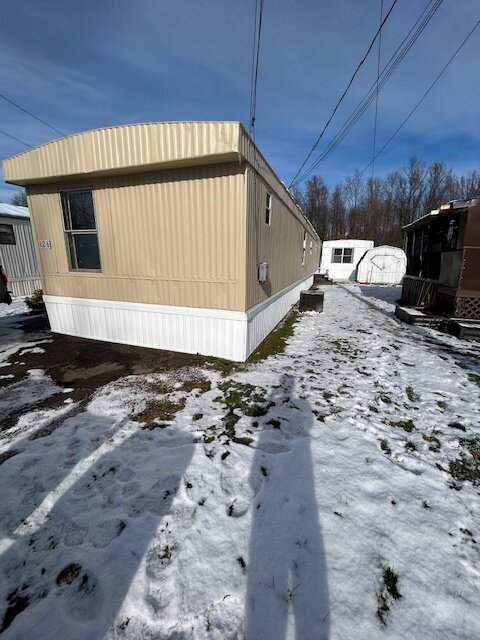 Midway Manufactured Homes Community Vienna Oh Outside 1