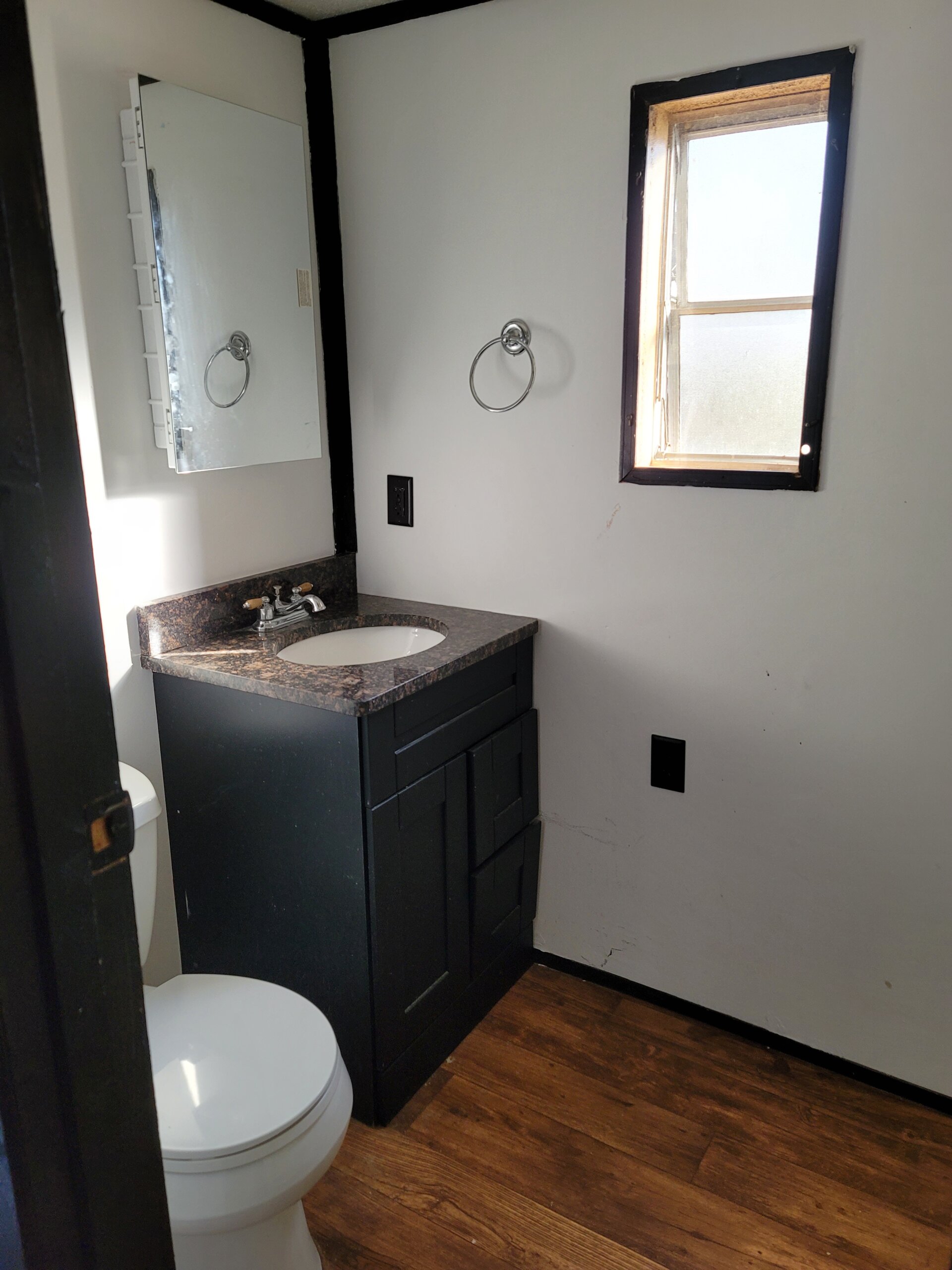 PreOwned Homes Midway Mobile Homes Community